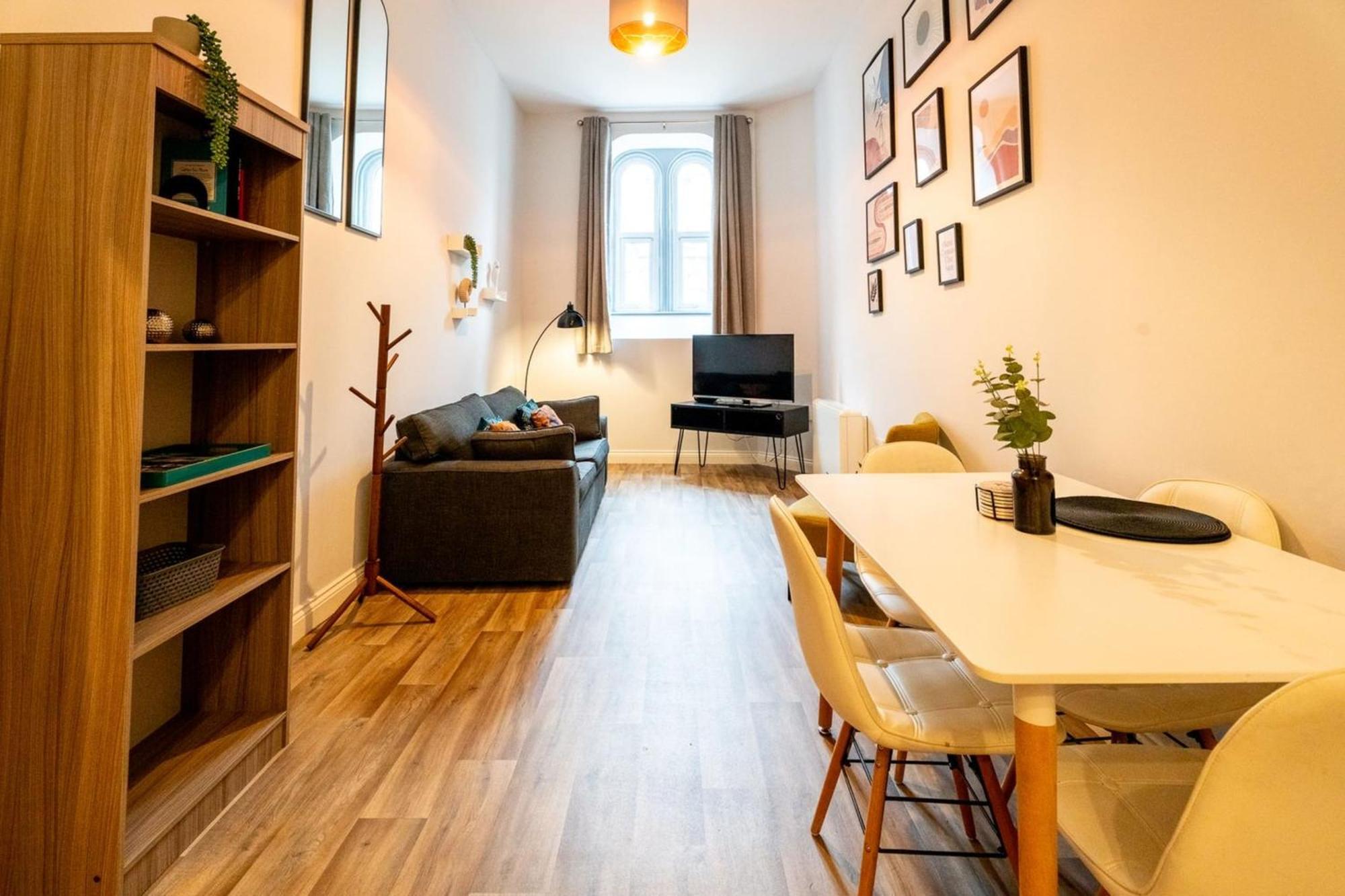 Free Parking | Smart Tv | 4 Guests Lejlighed Swansea Eksteriør billede