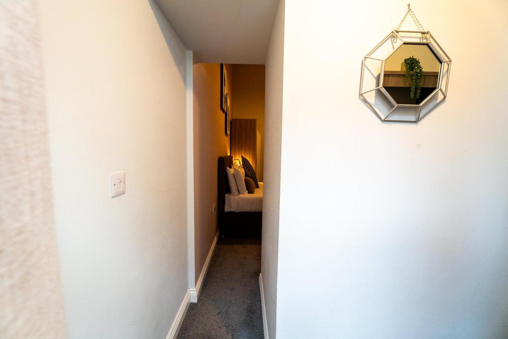 Free Parking | Smart Tv | 4 Guests Lejlighed Swansea Værelse billede