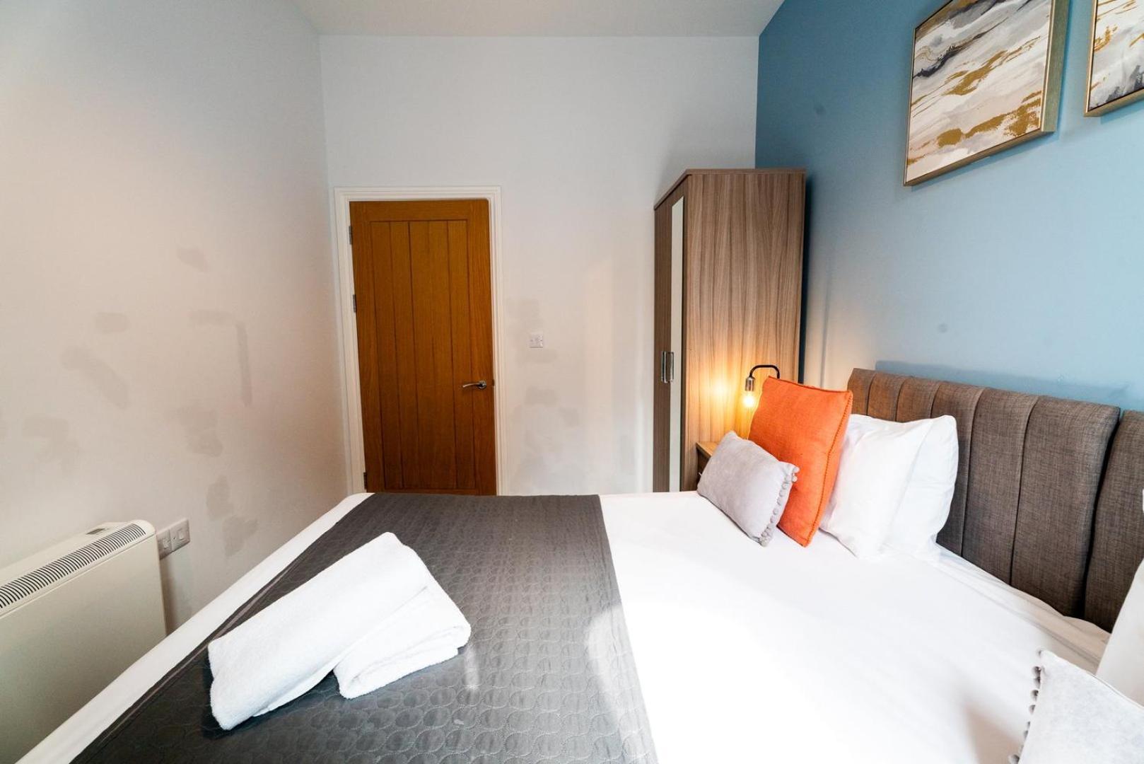 Free Parking | Smart Tv | 4 Guests Lejlighed Swansea Værelse billede
