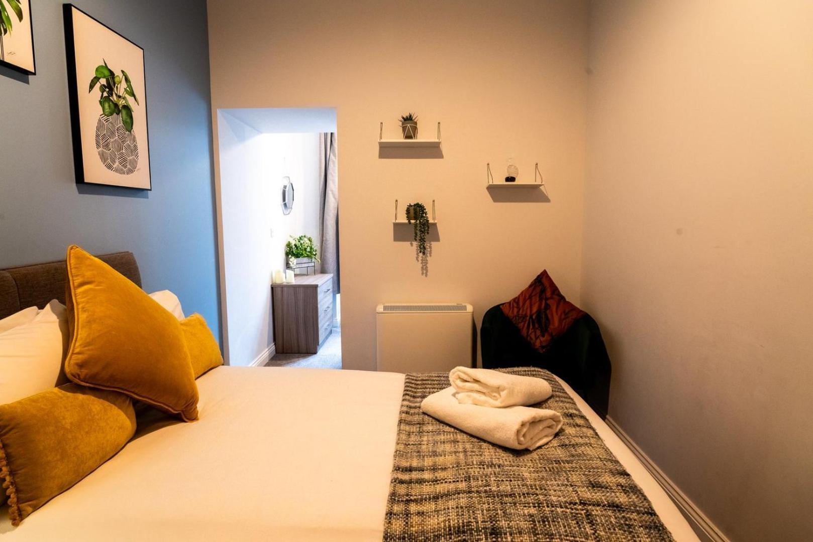 Free Parking | Smart Tv | 4 Guests Lejlighed Swansea Værelse billede