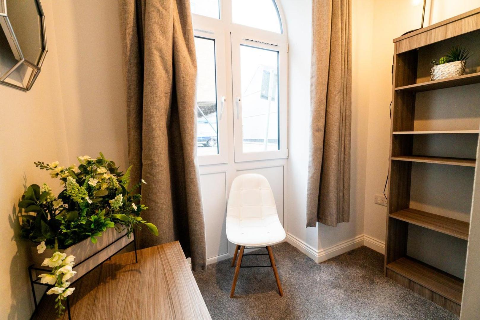 Free Parking | Smart Tv | 4 Guests Lejlighed Swansea Værelse billede