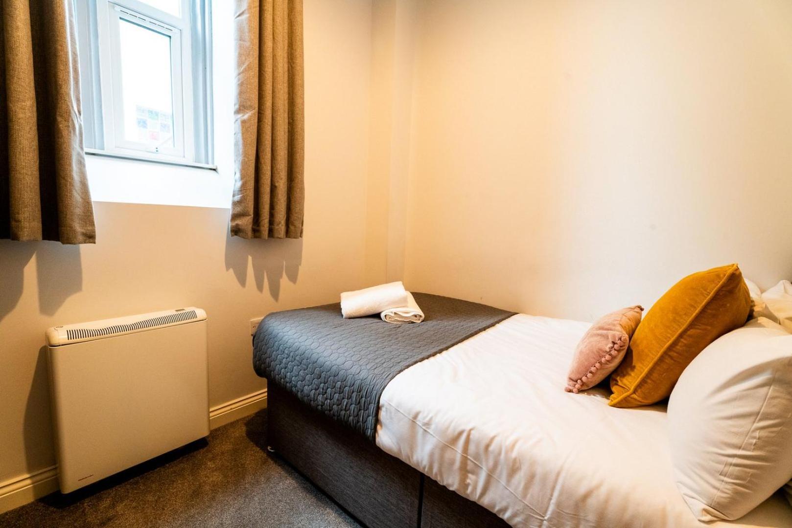 Free Parking | Smart Tv | 4 Guests Lejlighed Swansea Værelse billede